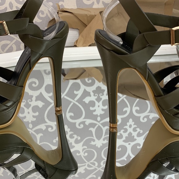 Open Toe Stiletto Platform Sandals knot detail in Green Faux Leather - Picture 4 of 7